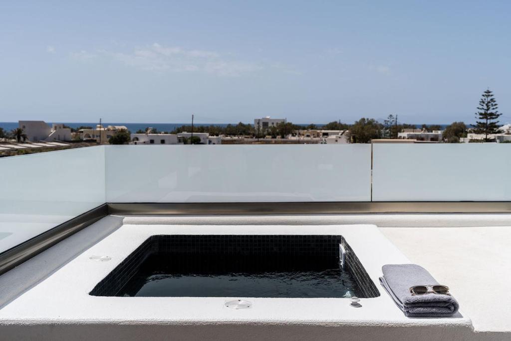 Peranosa The Residency Aparthotel Agios Georgios  Ngoại thất bức ảnh