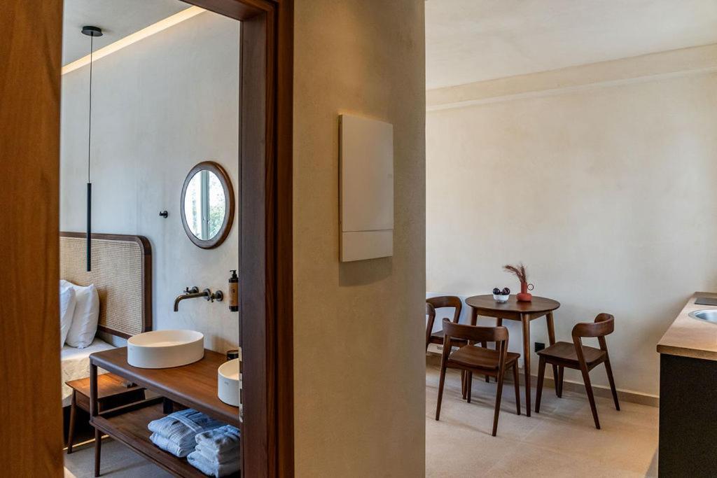 Peranosa The Residency Aparthotel Agios Georgios  Ngoại thất bức ảnh