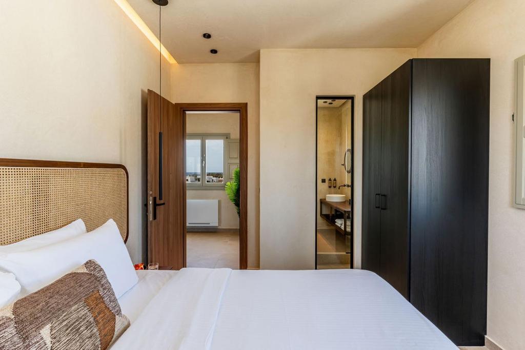 Peranosa The Residency Aparthotel Agios Georgios  Ngoại thất bức ảnh